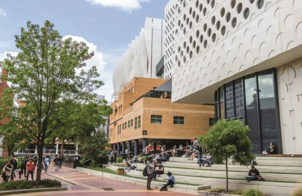 Swinburne University of Technology